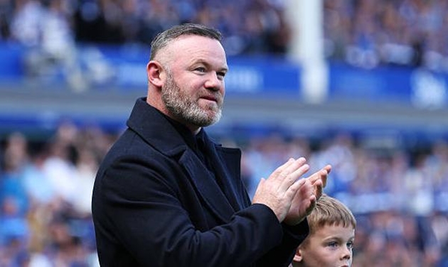 Wayne Rooney: Huyền thoại MU cân nhắc trở lại nghiệp huấn luyện tại Macclesfield FC
