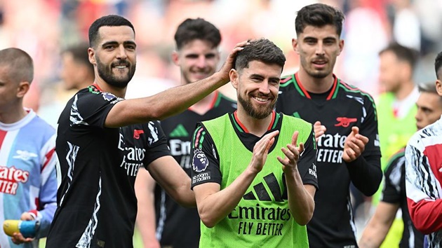 Arsenal: Chiến lược thanh lý cầu thủ thông minh và hiệu quả