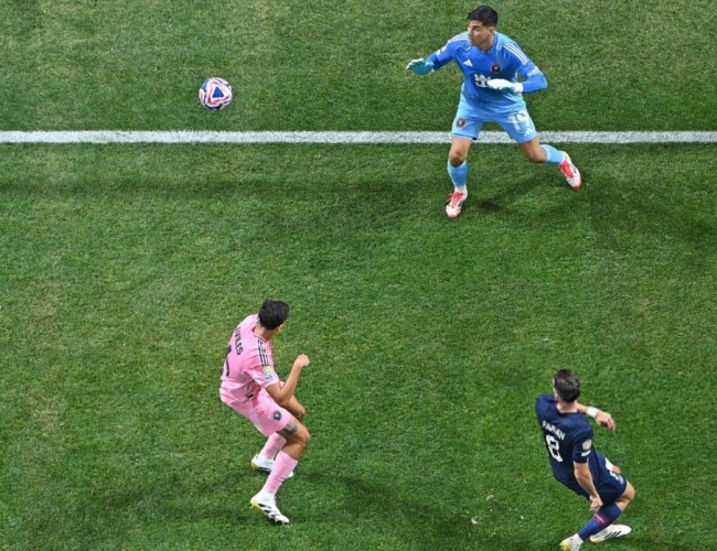 PSG Hủy Diệt Inter Miami: Thắng Lợi Áp Đảo 4-0
